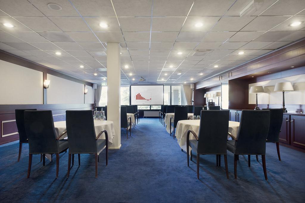 Hampshire Hotel - Newport Huizen Bagian luar foto